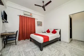OYO Flagship 488 JNTU - Image 2