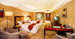 Rich Gate Hotel - Image 3