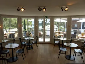 Prinz Myshkin Parkhotel - Image 3