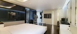 2Heaven Hotel - Image 5