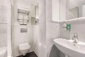 Radisson Blu Hotel, London Marble Arch - Image 3