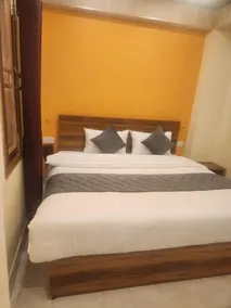 Goroomgo Oak Valley inn Mall Road Nainital - Image 4