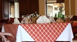 Royal Orchid Garden - Image 4