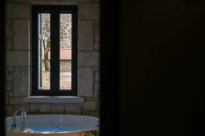 Levidi Suites - Image 4