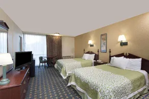 Days Inn by Wyndham Vernon - Image 5