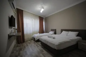 Puffin Suite - Image 2