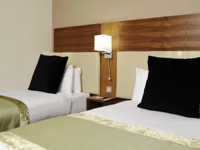 London Bloomsbury Square Hotel by IHG - Image 3