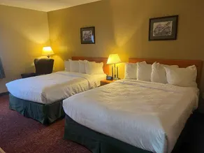 SureStay Plus Hotel by Best Western Smithfield - Image 5