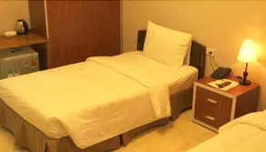Hoa Lu Hotel - Image 2