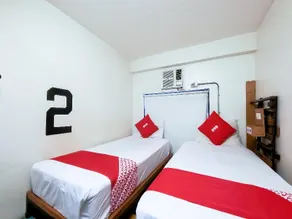 OYO 866 Junction Hostels - Image 4
