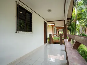 School Beach Resort - Image 3