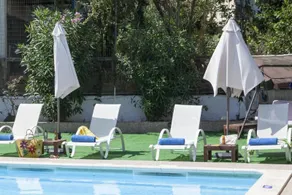 Seagull Hotel and Apartments - Image 5