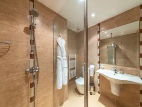 Terra Complex SPA apartment 1 bedroom suite - Image 5
