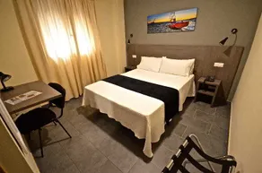 Hotel Puerto Canteras - Image 4