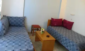 Alexis Pool Apartments - Image 2