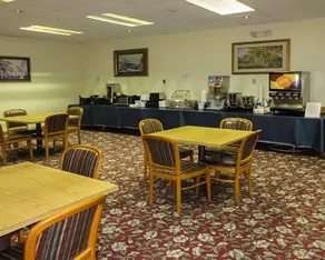 Quality Inn Newport - Image 3