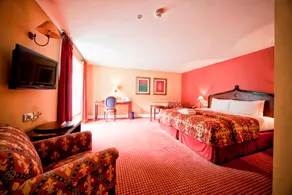 Brownsover Hall Hotel - Image 4