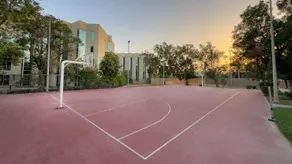 E-Stay Hotel - Image 5