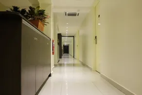 Sunbow Hotel Residency - Image 2