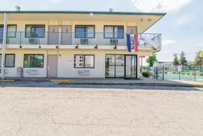 OYO Hotel South Bend - Campus - Image 5