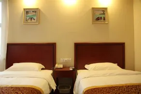 GreenTree Inn Jiangsu Suzhou Kunshan High-speed Rail Station Hengshan Road Express Hotel - Image 3