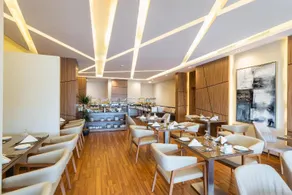 Anan Hotel - Image 4