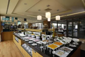 ISG Airport Hotel - Image 3