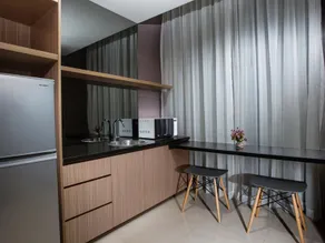 Upscale Suites - Image 5