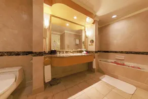 Grand Noble Hotel - Image 3