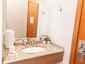 Hotel 10 Aparecida de Goiania - Image 3