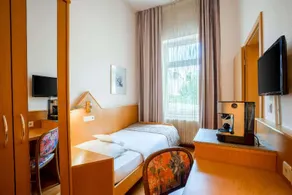 Comfort Hotel Am Kurpark - Image 3