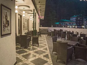 Quality Inn by Lawrence Hotels - Image 2