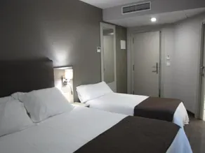 Hotel Ton - Image 5