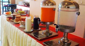 Narawan Hotel, Hua Hin - Image 5
