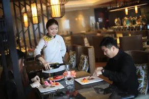 Relaxed Season Dongmen Hotel - Image 2
