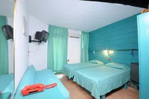 Juniper Hotel - Image 3