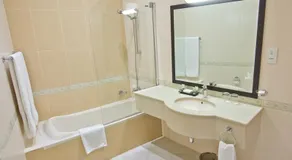 Al Hamra Village Golf Resort - Image 5