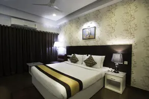 Hotel Central Park - Image 4
