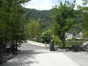 33 Spa Hotel - Image 4