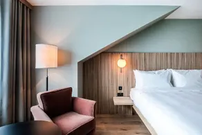 Mollies Motel - Image 2