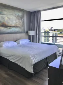 Lord Stanley Suites On The Park - Image 3