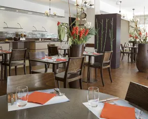 Comfort Hotel Albi - Image 5
