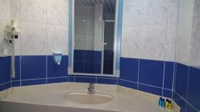 Karat Hotel - Image 5