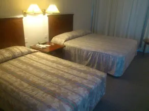 Goldcourse Hotel - Image 4