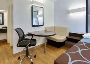 Economy Suites Fort Smith   - Image 5