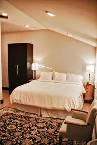 Luxury Lodge  Spa, Cabins, Camping, Glamping, and RV w/full hook ups-Iron Springs Adventure Resort - Image 4