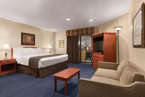 Days Inn by Wyndham Blainville Conference Centre - Image 5