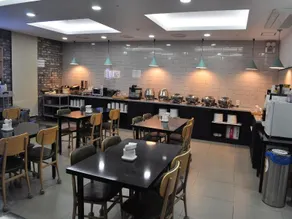 Business Hotel Venture - Image 2