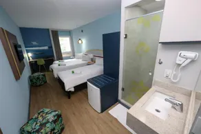 Delphin Surf Hotel - Image 5