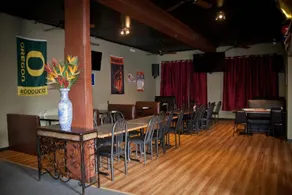 The Green Tree Hotel - Image 5